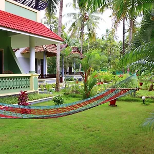 2* Station touristique Divine Bliss Beach